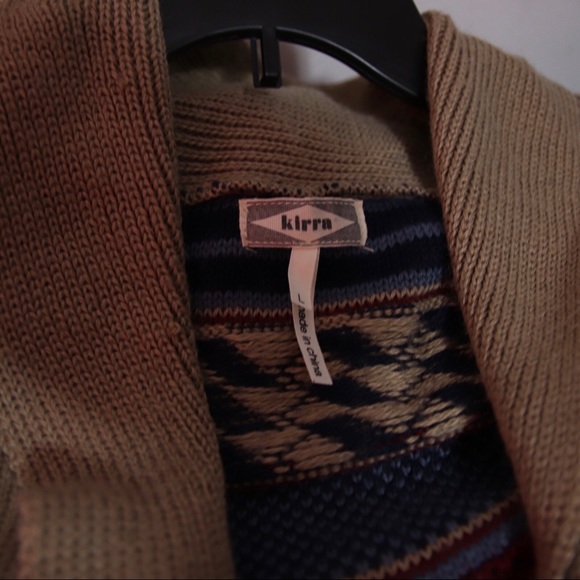 Multi colored knitted Toggle Oversized sweater - Picture 3 of 6